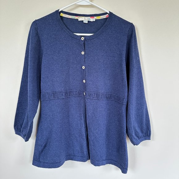 Boden Tops - Boden 1/2 Button Down Blouse Scoop Neck 3/4 Sleeves Women's Sz 10 Blue